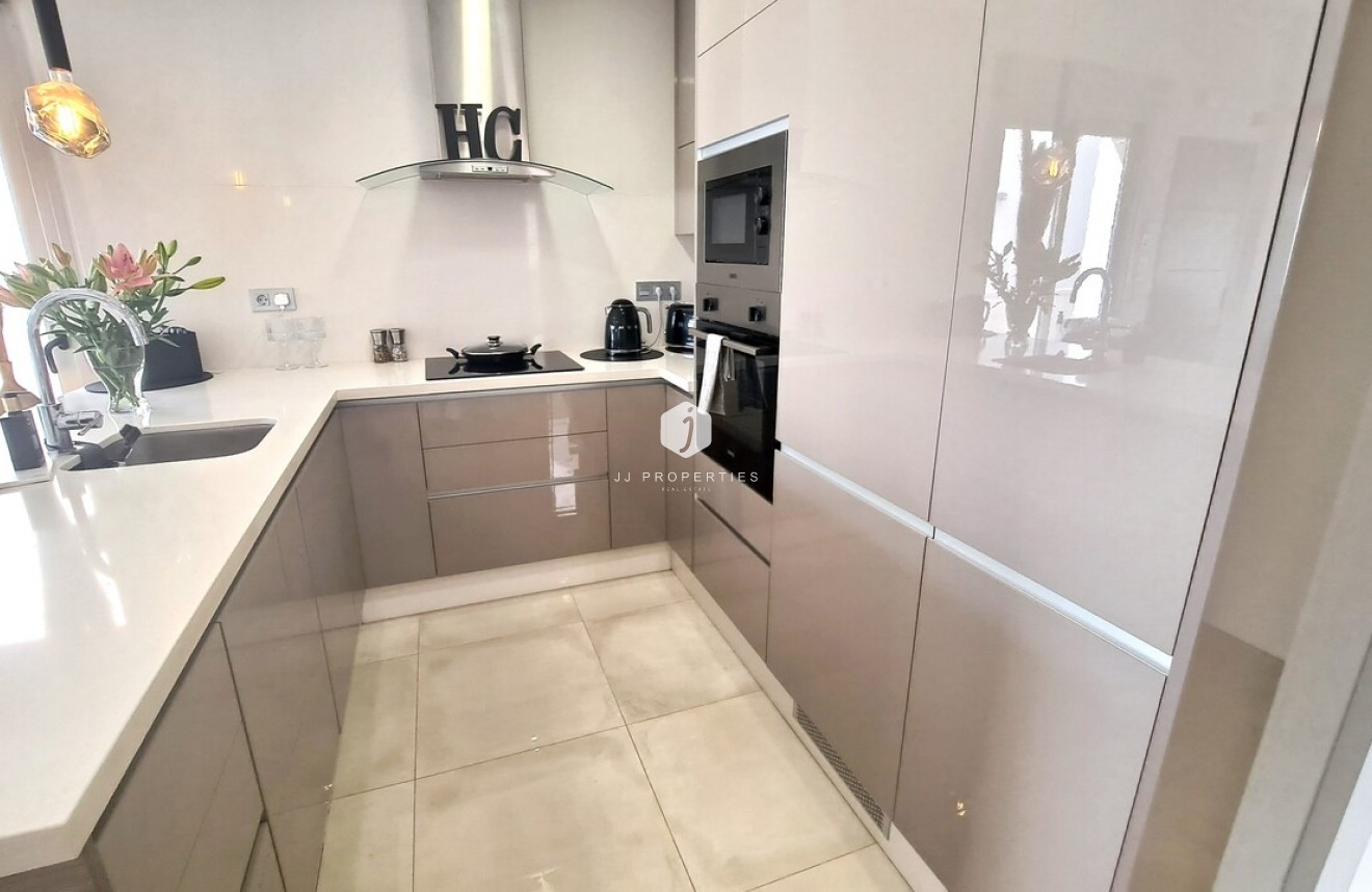 Tweedehands - Villa -
Orihuela Costa - Costa Blanca