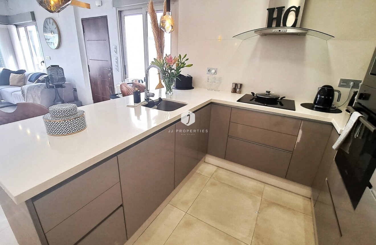 Tweedehands - Villa -
Orihuela Costa - Costa Blanca