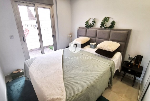 Tweedehands - Villa -
Orihuela Costa - Costa Blanca