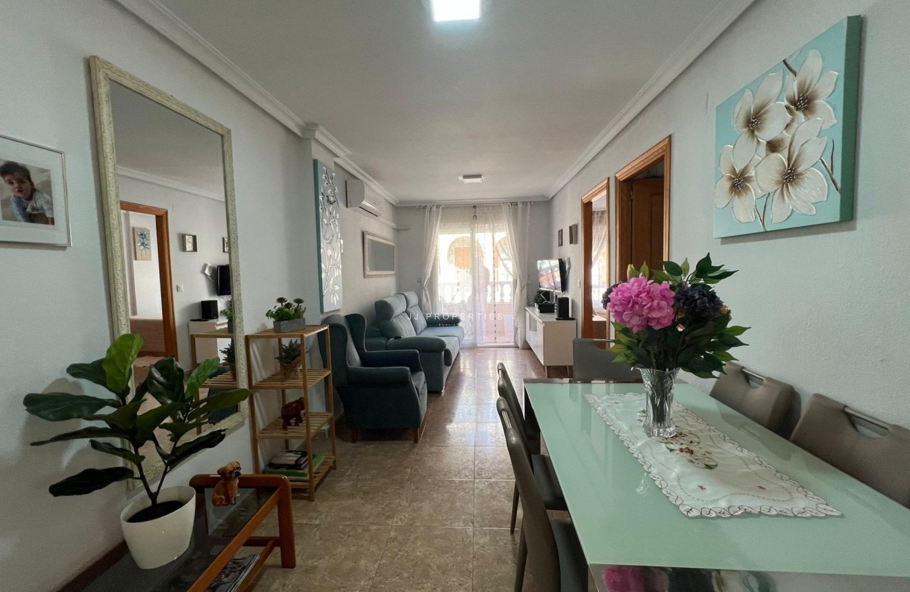 Tweedehands - Appartement / flat -
Torrevieja - Playa de los Locos