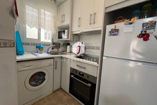 Tweedehands - Appartement / flat -
Torrevieja - Playa de los Locos