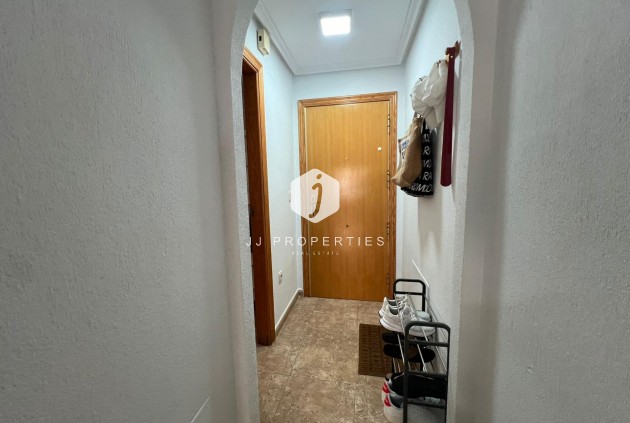 Tweedehands - Appartement / flat -
Torrevieja - Playa de los Locos