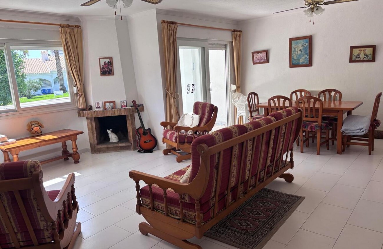 Tweedehands - Appartement / flat -
Los Dolses - Inland