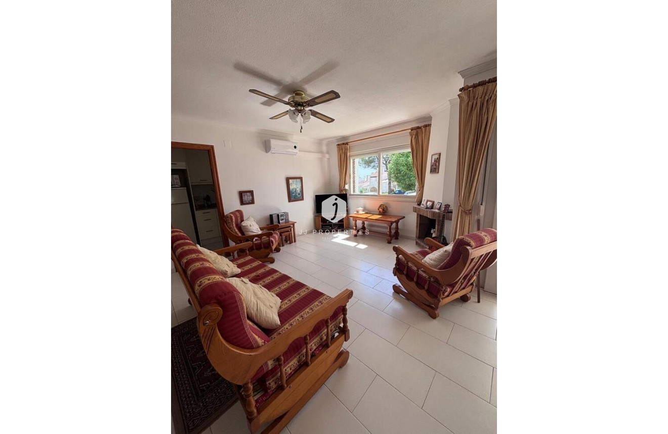 Tweedehands - Appartement / flat -
Los Dolses - Inland