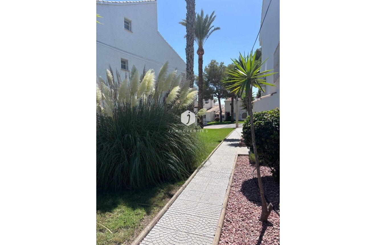 Tweedehands - Appartement / flat -
Los Dolses - Inland