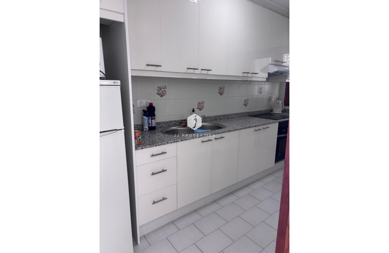 Tweedehands - Appartement / flat -
Los Dolses - Inland