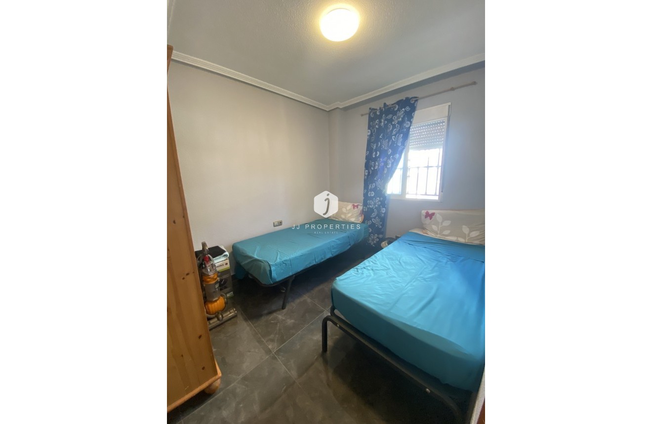 Tweedehands - Villa -
La Zenia - Costa Blanca