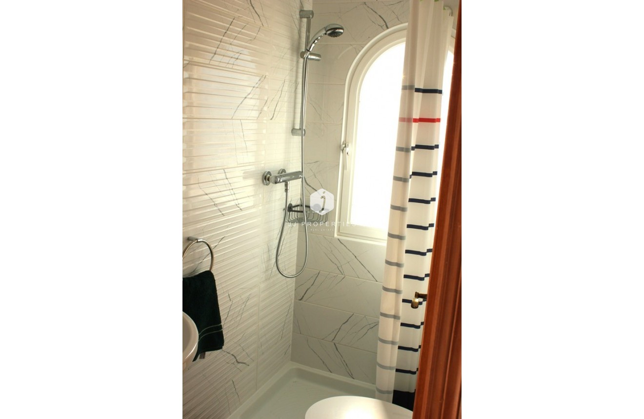 Tweedehands - Villa -
La Zenia - Costa Blanca