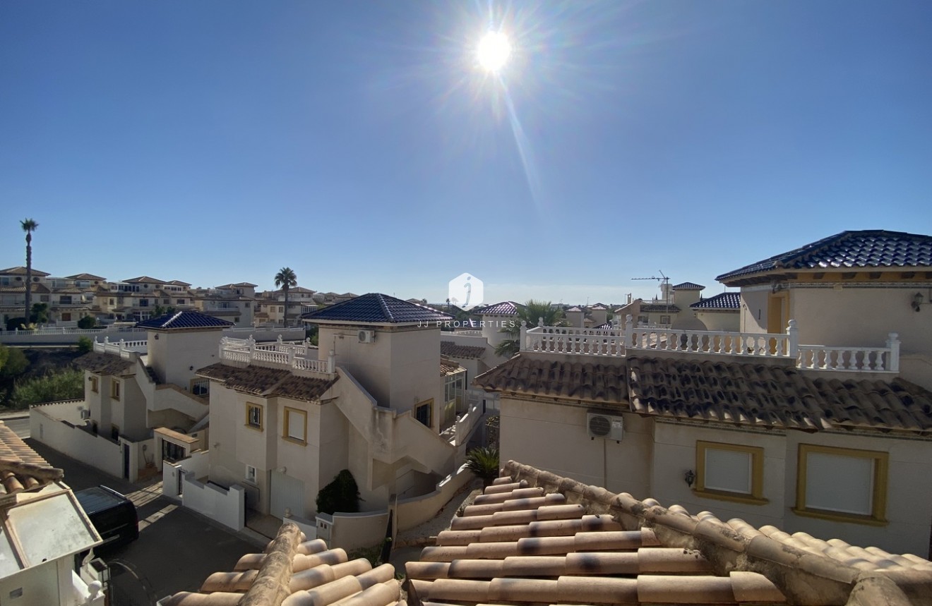 Tweedehands - Villa -
La Zenia - Costa Blanca