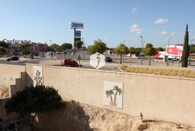 Tweedehands - Villa -
La Zenia - Costa Blanca