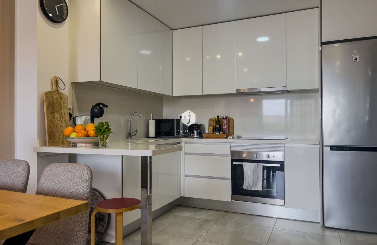 Tweedehands - Appartement / flat -
Torrevieja - Costa Blanca