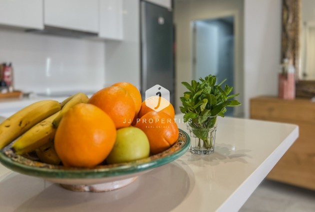 Tweedehands - Appartement / flat -
Torrevieja - Costa Blanca