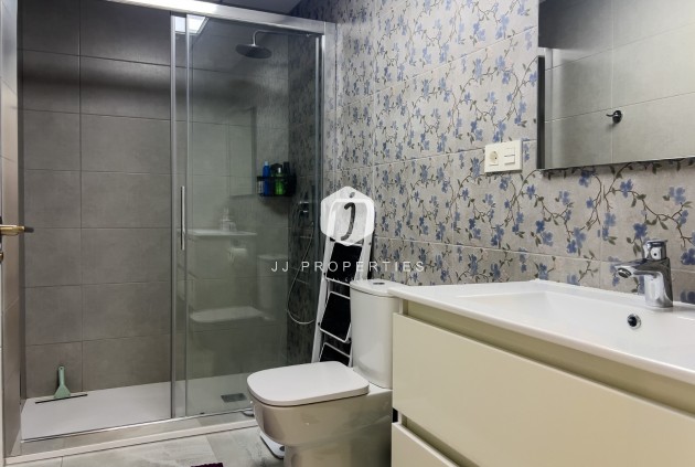 Tweedehands - Appartement / flat -
Torrevieja - Costa Blanca