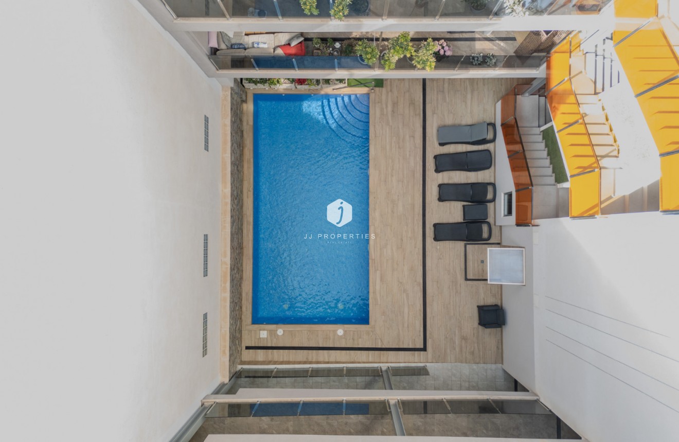 Tweedehands - Appartement / flat -
Torrevieja - Costa Blanca