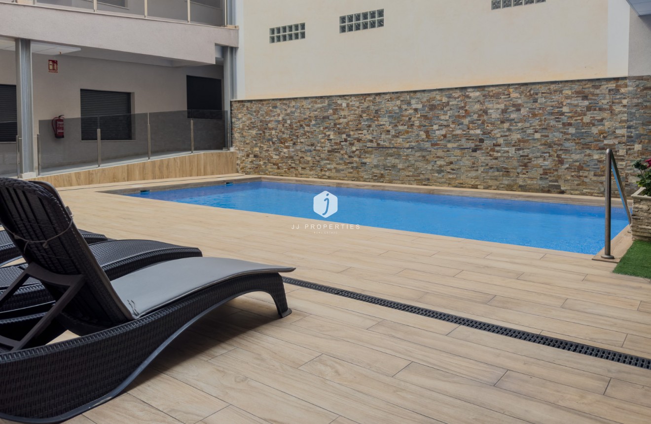 Tweedehands - Appartement / flat -
Torrevieja - Costa Blanca