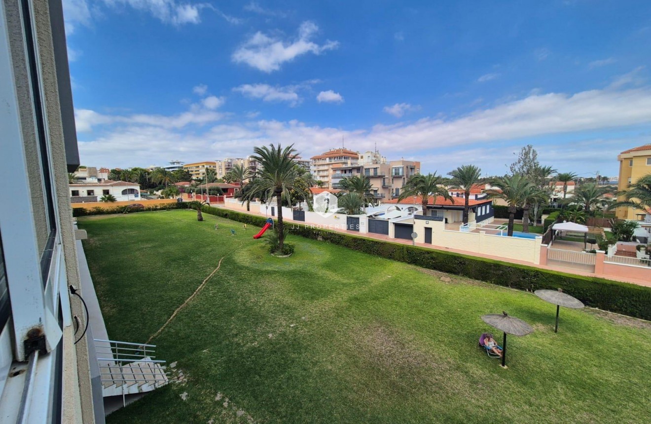 Tweedehands - Appartement / flat -
Torrevieja - Punta prima