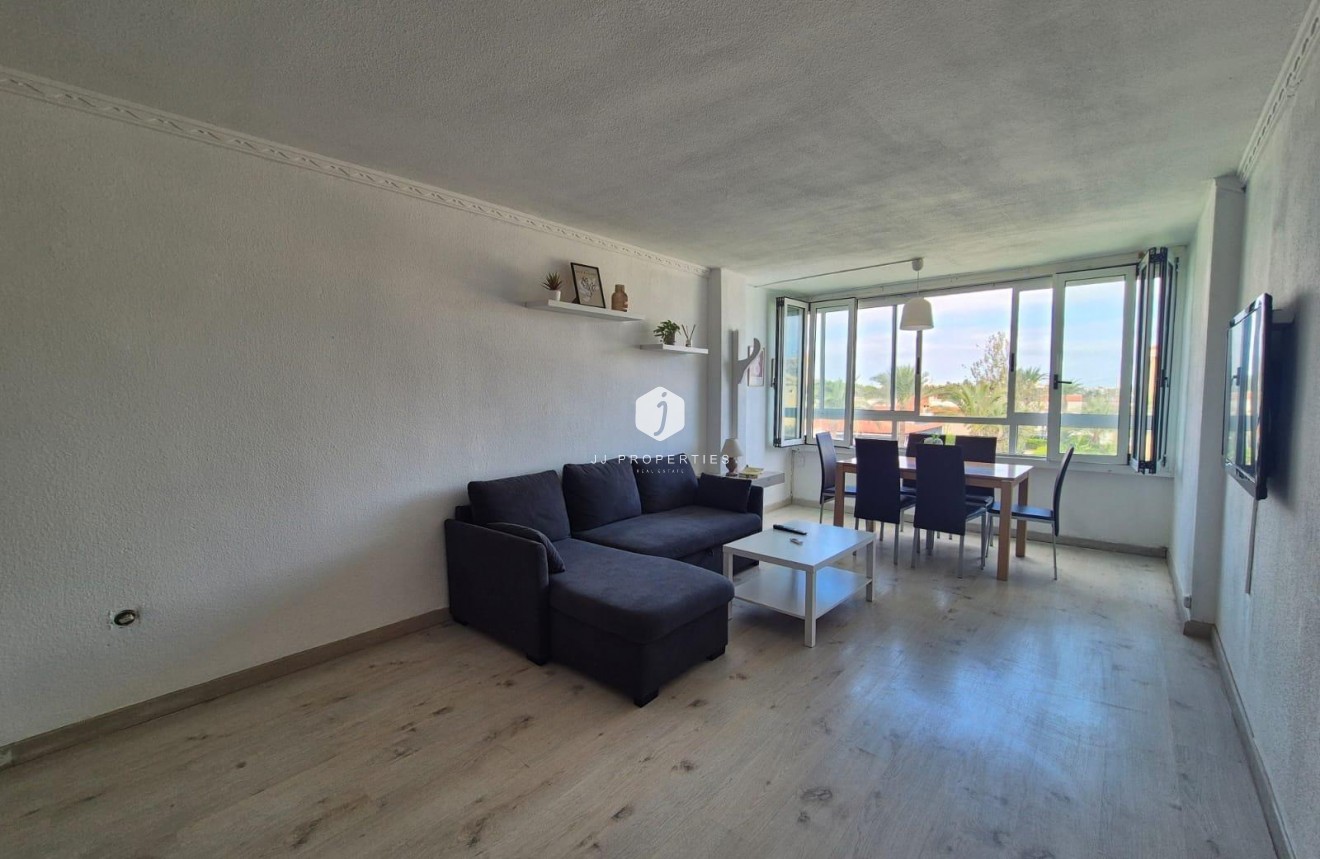 Tweedehands - Appartement / flat -
Torrevieja - Punta prima