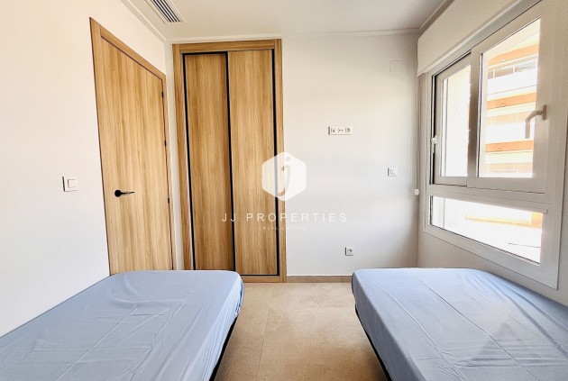 Tweedehands - Appartement / flat -
El Raso - Costa Blanca