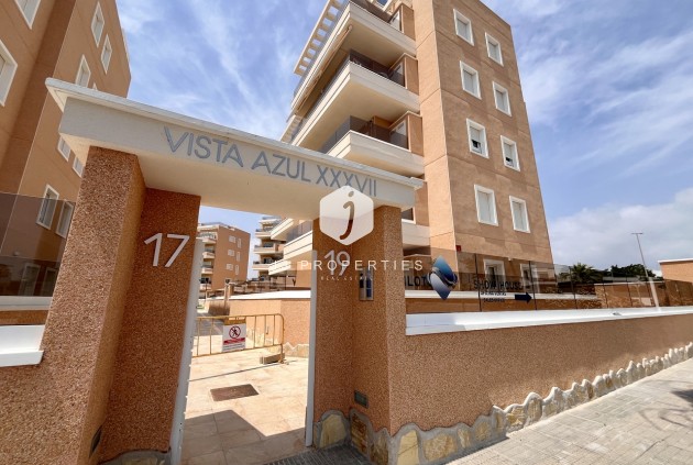 Tweedehands - Appartement / flat -
El Raso - Costa Blanca