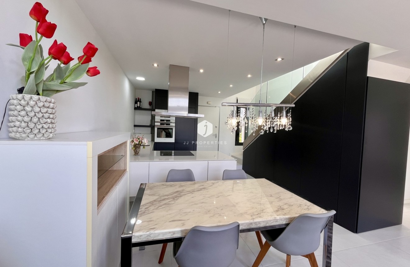 Tweedehands - Villa -
Los Dolses - Inland