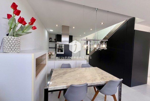 Tweedehands - Villa -
Los Dolses - Inland