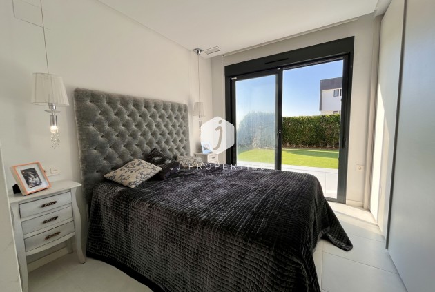 Tweedehands - Villa -
Los Dolses - Inland