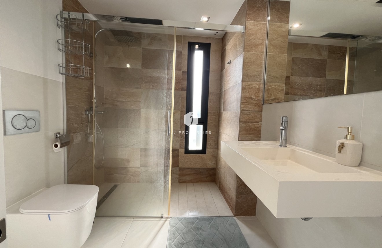 Tweedehands - Villa -
Los Dolses - Inland