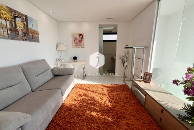 Tweedehands - Villa -
Los Dolses - Inland