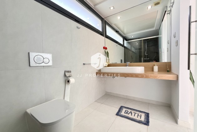 Tweedehands - Villa -
Los Dolses - Inland