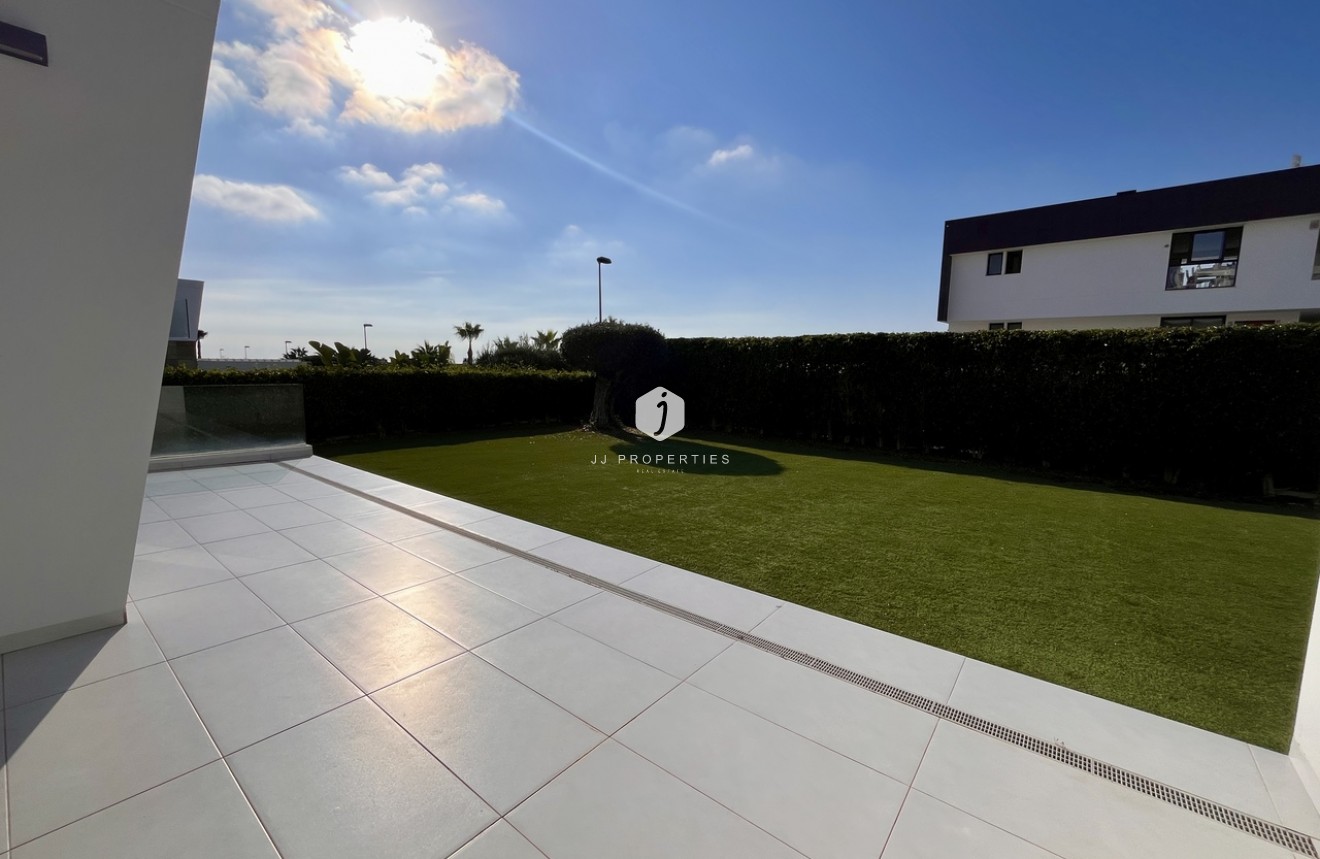 Tweedehands - Villa -
Los Dolses - Inland