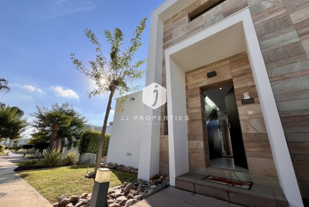 Tweedehands - Villa -
Los Dolses - Inland