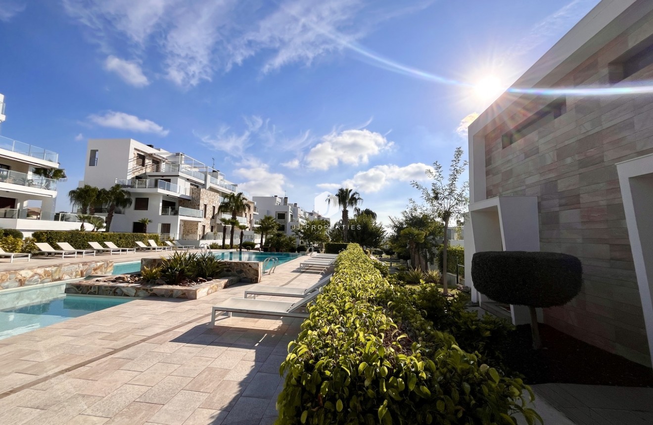 Tweedehands - Villa -
Los Dolses - Inland