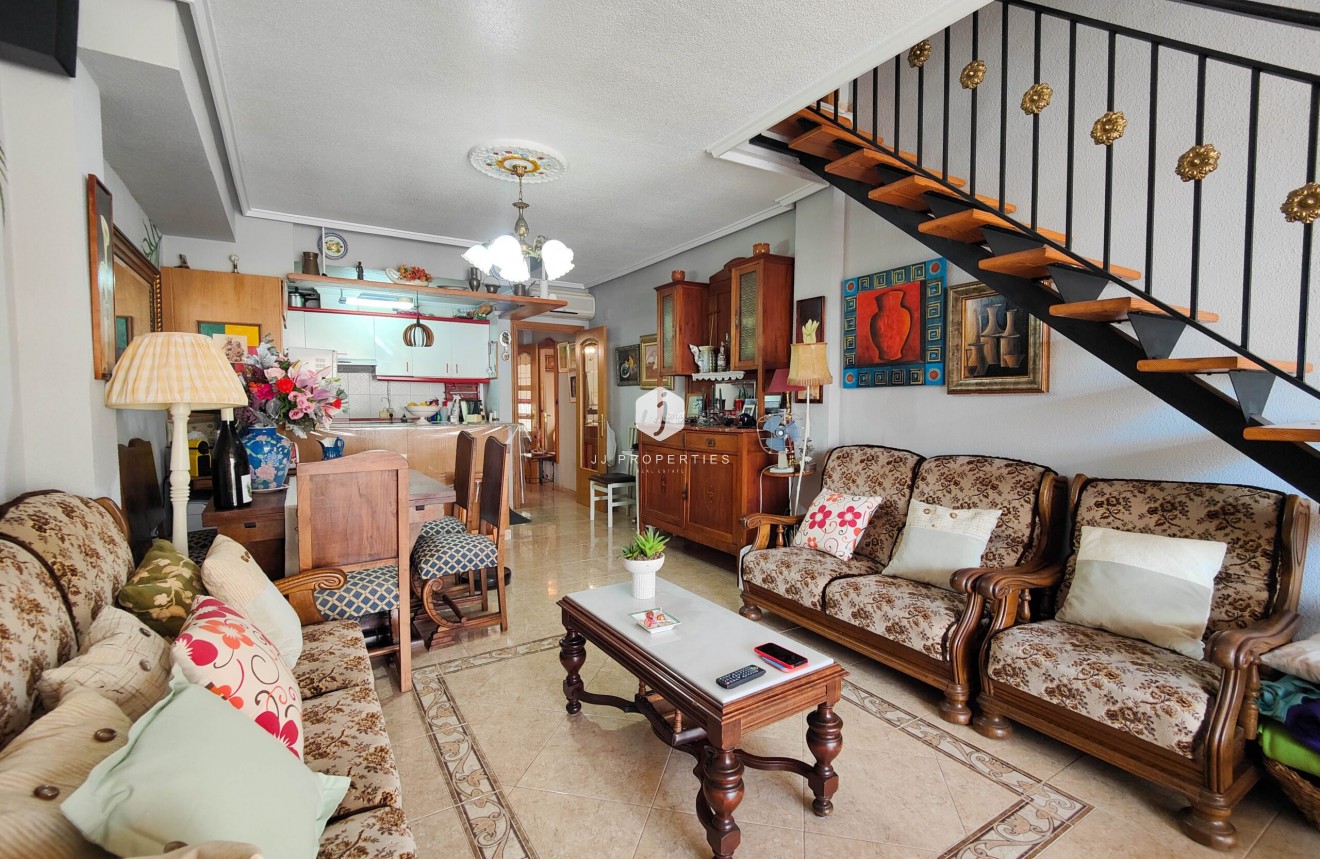 Tweedehands - Appartement / flat -
Torrevieja - Costa Blanca