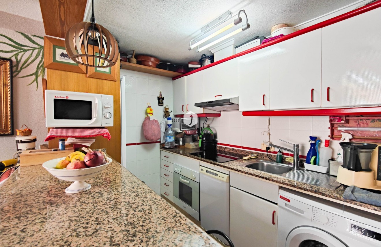 Tweedehands - Appartement / flat -
Torrevieja - Costa Blanca