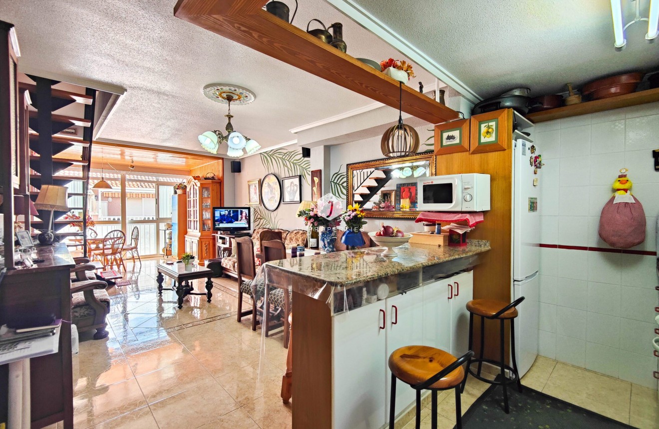 Tweedehands - Appartement / flat -
Torrevieja - Costa Blanca