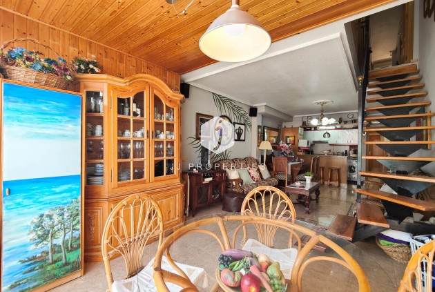 Tweedehands - Appartement / flat -
Torrevieja - Costa Blanca