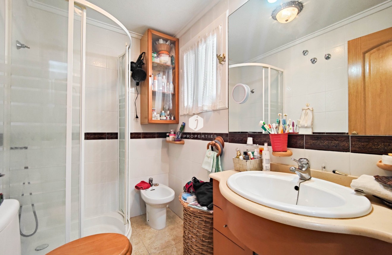 Tweedehands - Appartement / flat -
Torrevieja - Costa Blanca