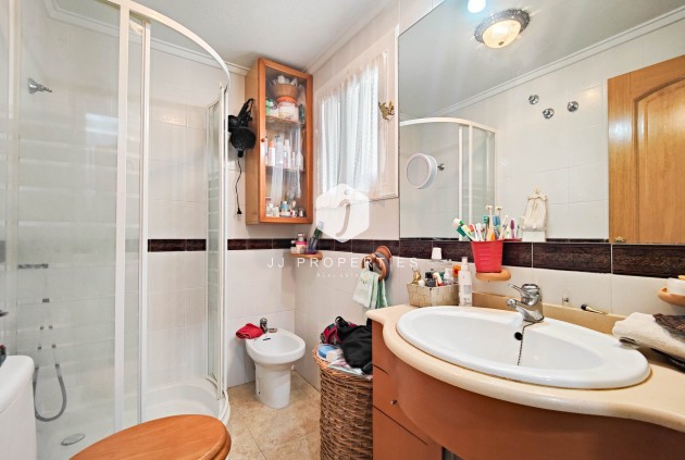 Tweedehands - Appartement / flat -
Torrevieja - Costa Blanca