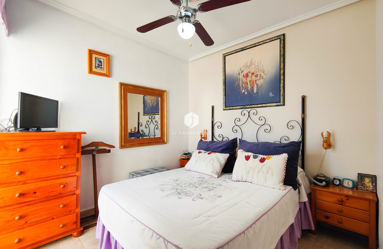 Tweedehands - Appartement / flat -
Torrevieja - Costa Blanca