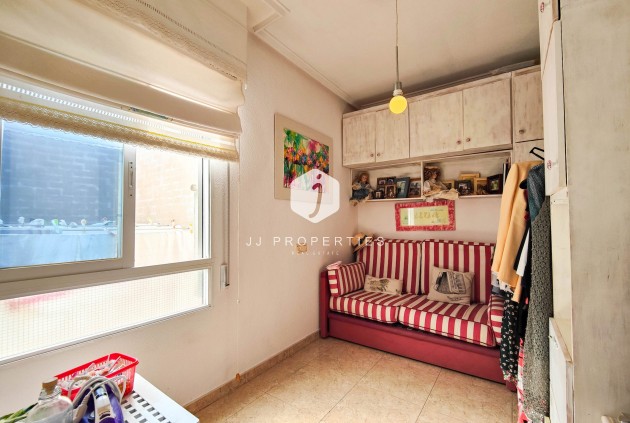 Tweedehands - Appartement / flat -
Torrevieja - Costa Blanca