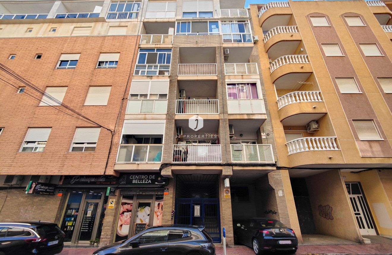 Tweedehands - Appartement / flat -
Torrevieja - Costa Blanca