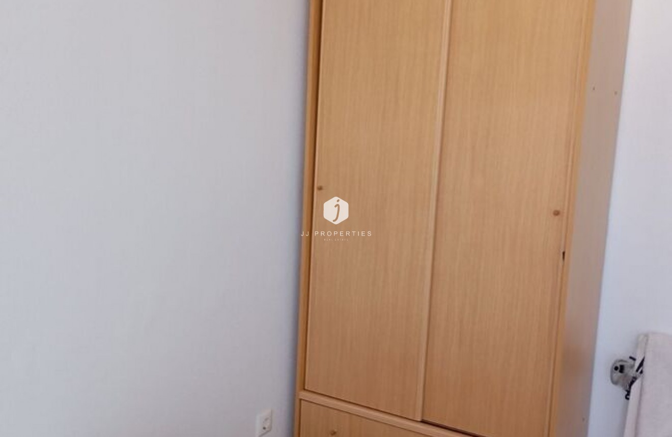 Tweedehands - Appartement / flat -
Daya Vieja - Costa Blanca