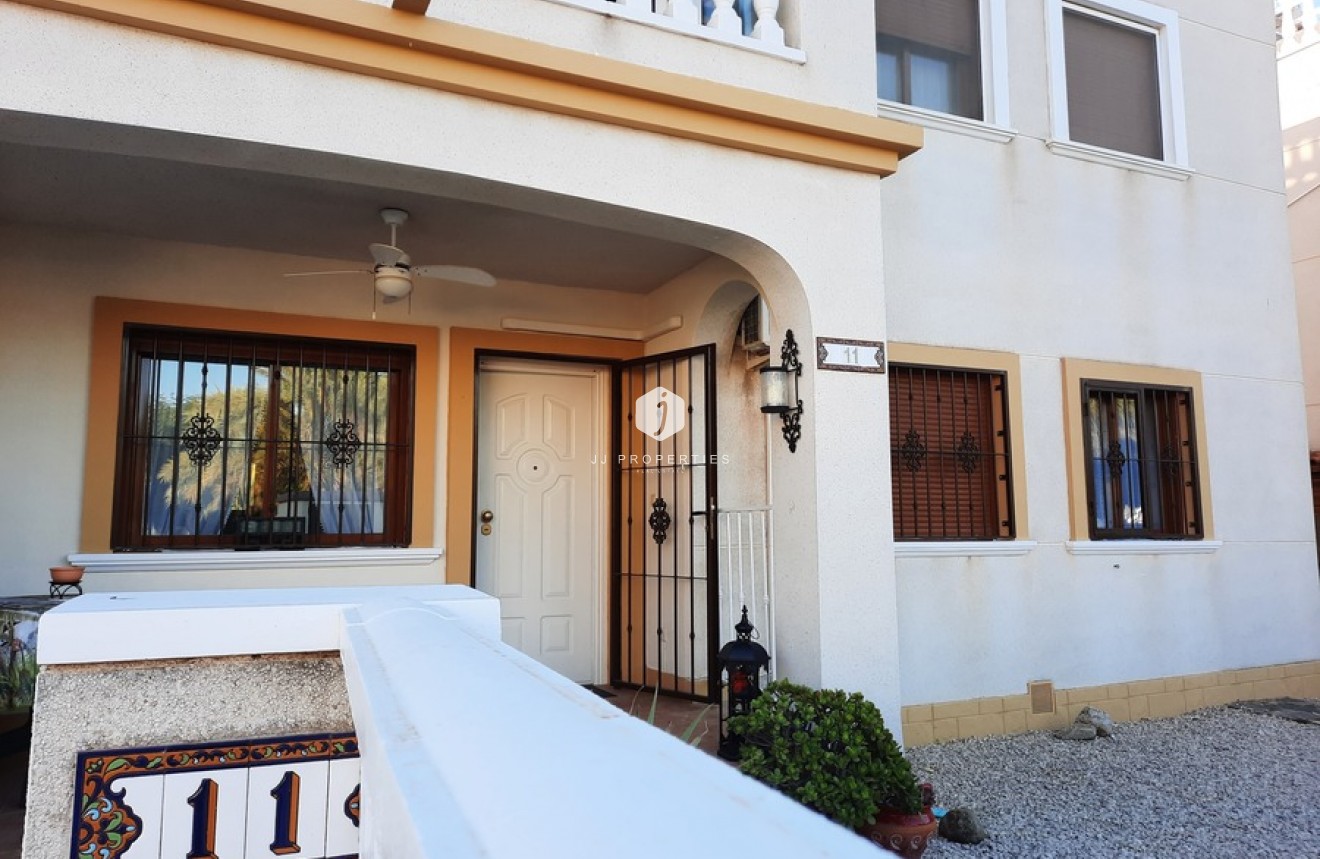 Tweedehands - Appartement / flat -
Daya Vieja - Costa Blanca