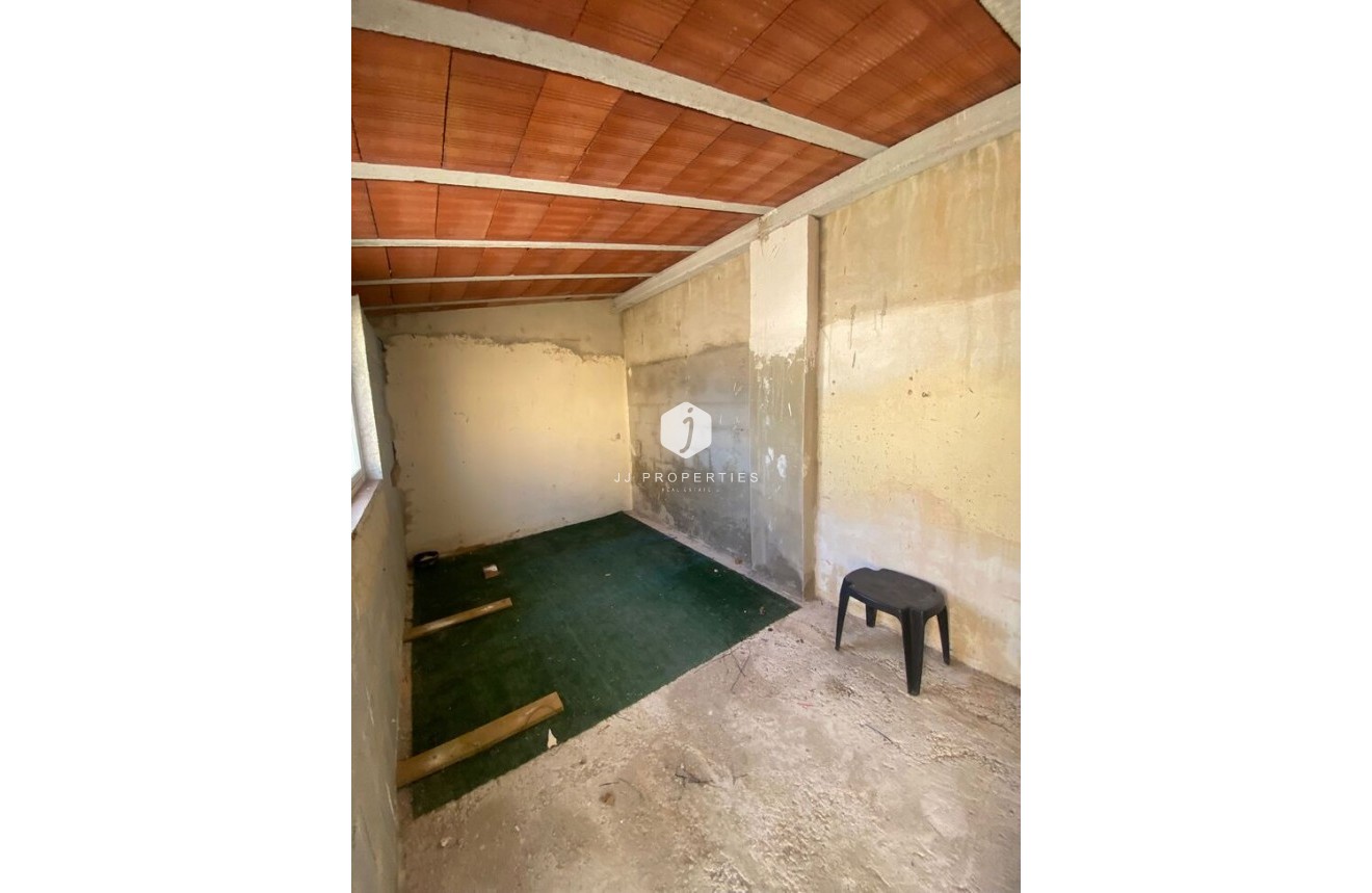 Tweedehands - Villa -
Catral - Costa Blanca