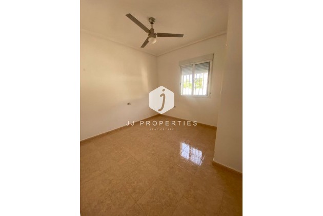 Tweedehands - Villa -
Catral - Costa Blanca