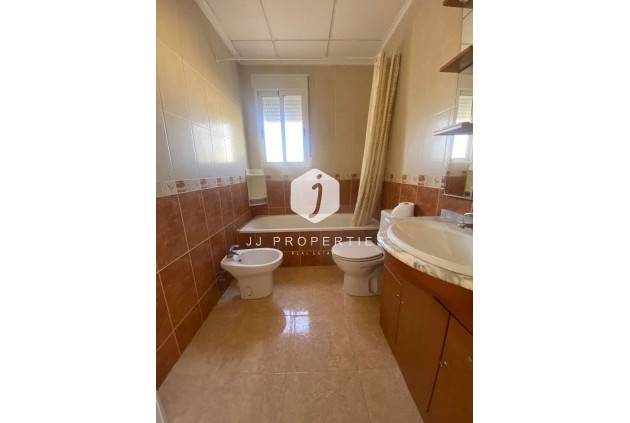 Tweedehands - Villa -
Catral - Costa Blanca