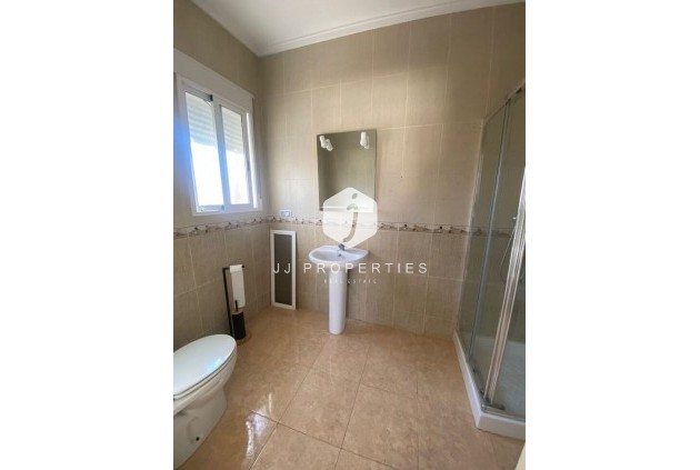 Tweedehands - Villa -
Catral - Costa Blanca