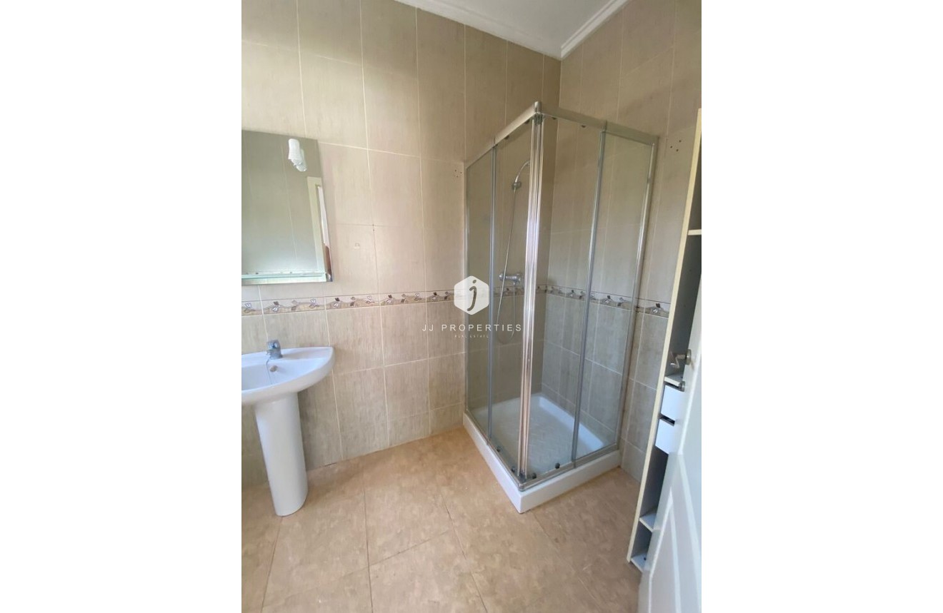 Tweedehands - Villa -
Catral - Costa Blanca