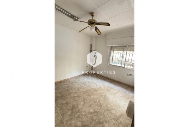 Tweedehands - Appartement / flat -
Torrevieja - Costa Blanca