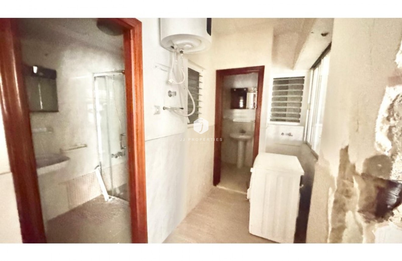 Tweedehands - Appartement / flat -
Torrevieja - Costa Blanca